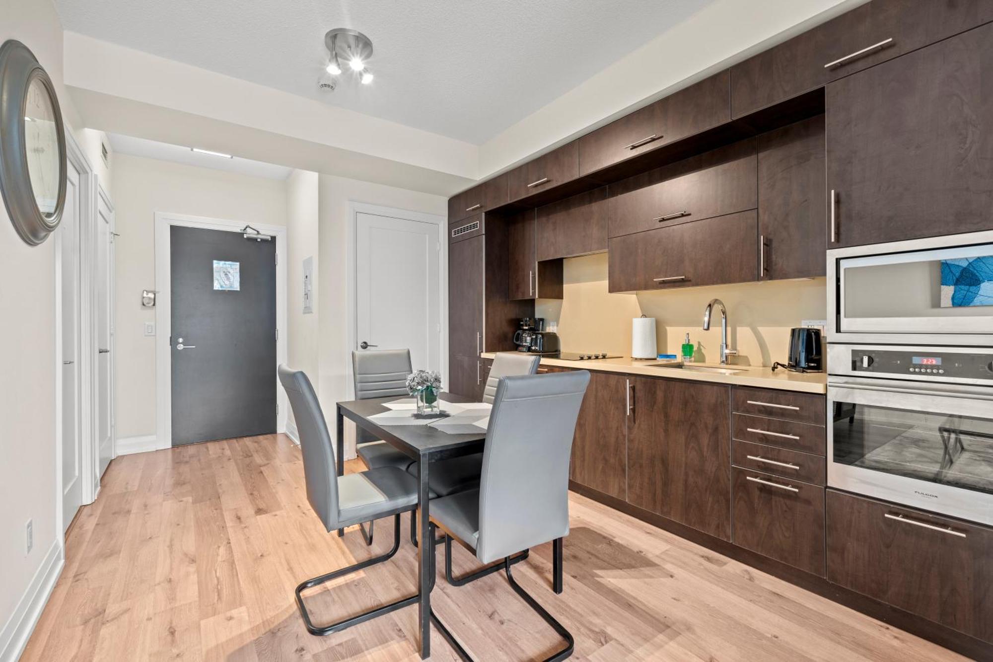 Globalstay Modern Apartments In North York Skyscraper Toronto Ngoại thất bức ảnh